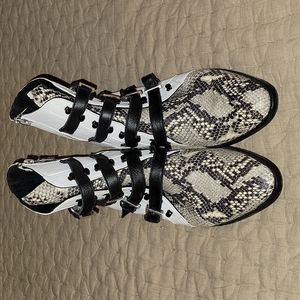 Modern Vice Jett boots